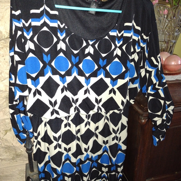 Women's clothes - Picture 12 of 16